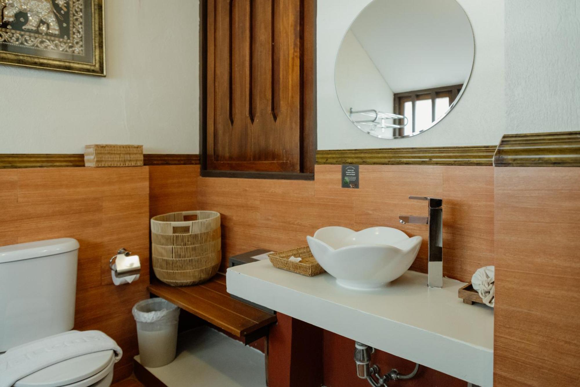 The Yard Hostel Chiang Mai Ngoại thất bức ảnh