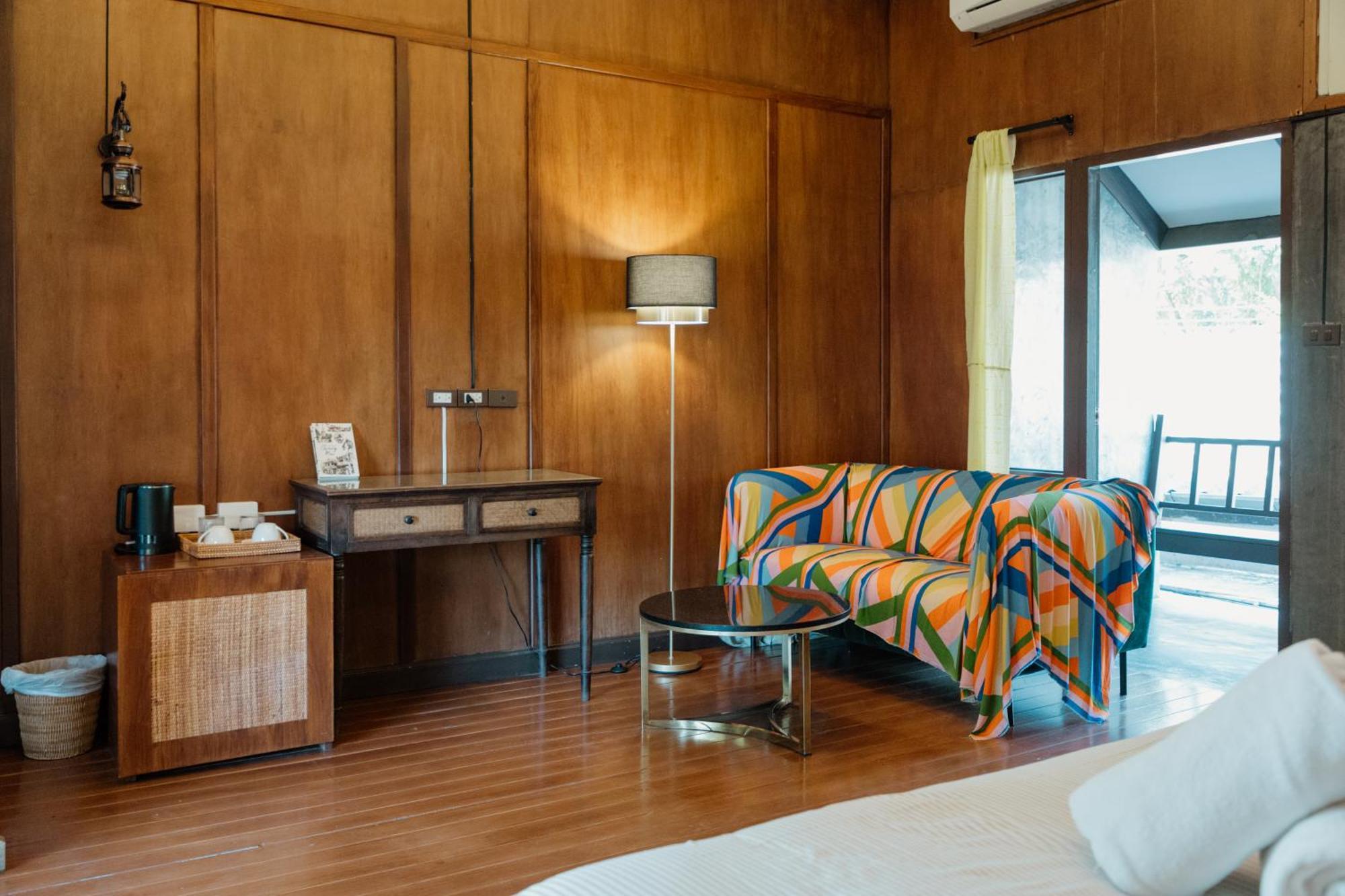 The Yard Hostel Chiang Mai Ngoại thất bức ảnh