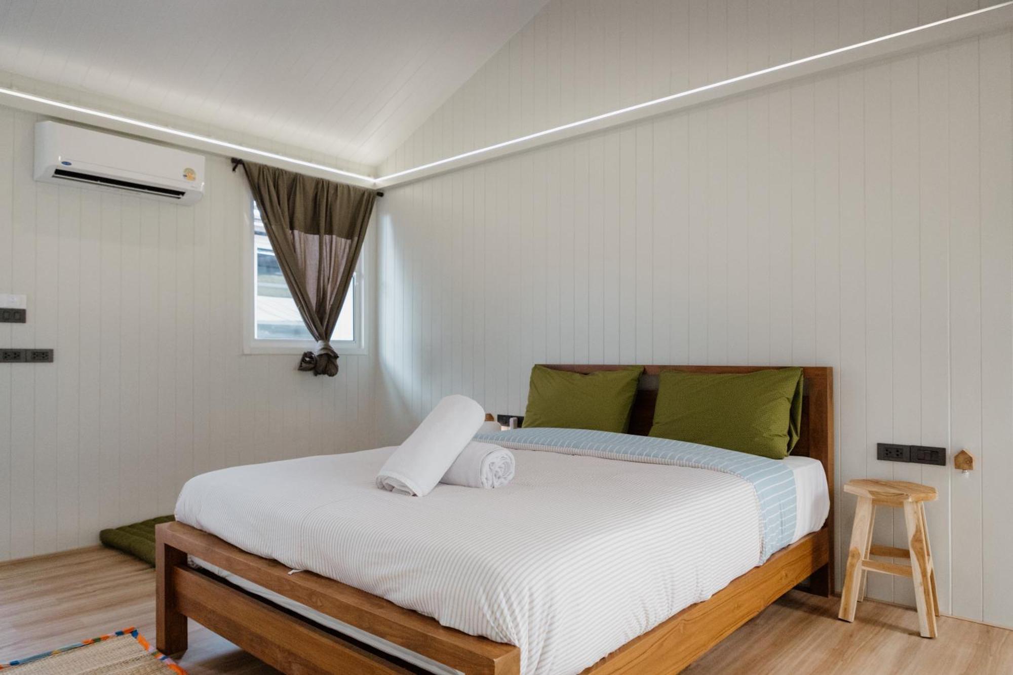 The Yard Hostel Chiang Mai Ngoại thất bức ảnh